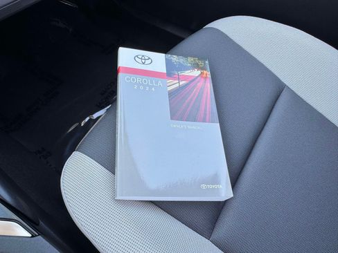 Certified 2024 Toyota Corolla LE FWD image 40