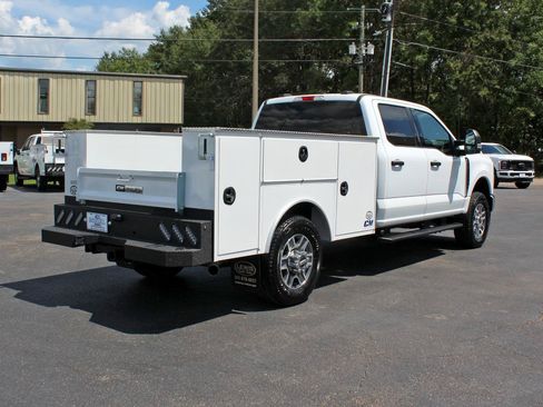 Used 2025 Ford F350 XLT AWD/4WD image 13