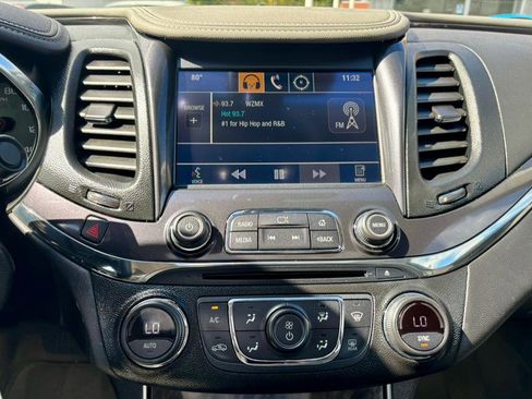 Used 2014 Chevrolet Impala LT image 19