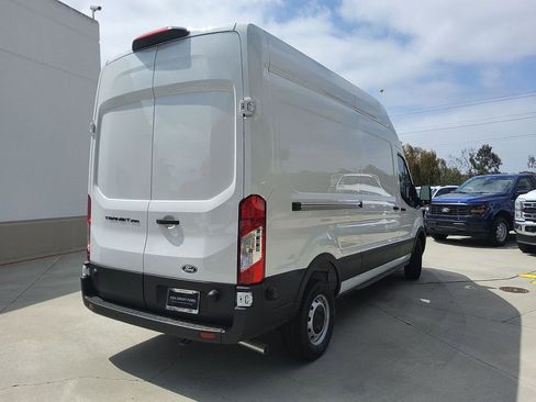 New 2026 Ford Transit 250 148 High Roof RWD image 17