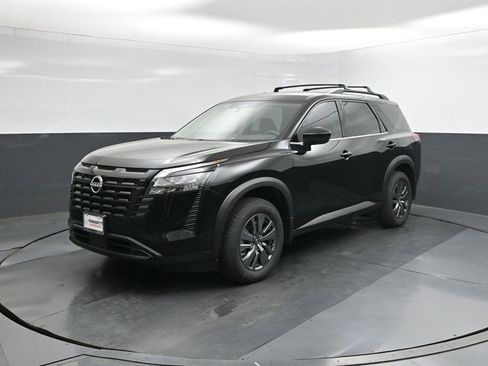 New 2026 Nissan Pathfinder SV image 30