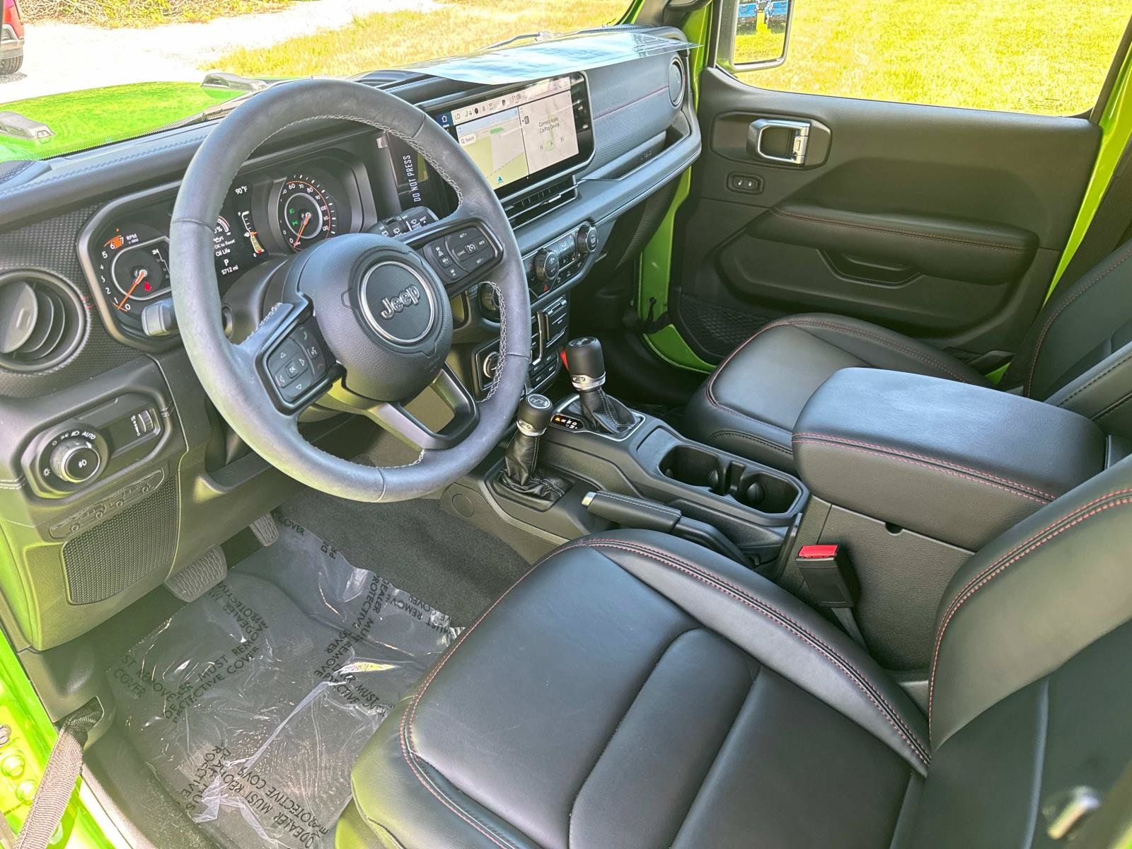 New 2025 Jeep Wrangler Unlimited Rubicon w/ Safety Group AWD/4WD image 20