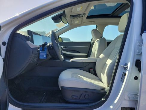New 2026 Hyundai Sonata SEL FWD image 17