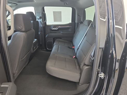Used 2025 Chevrolet Silverado 1500 LT AWD/4WD image 21