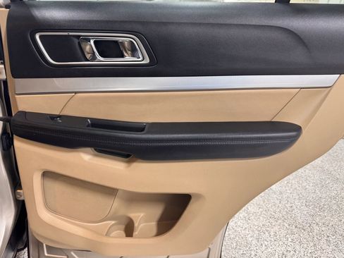 Used 2017 Ford Explorer XLT w/ Equipment Group 202A image 42