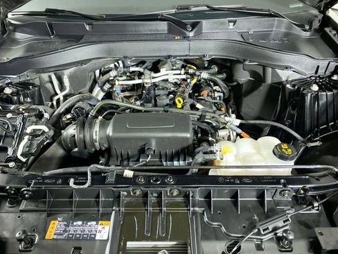 Used 2022 Ford Explorer 4WD image 26