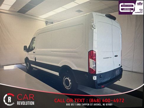 Used 2022 Ford Transit 250 Medium Roof w/ Parcel Delivery Package RWD image 3