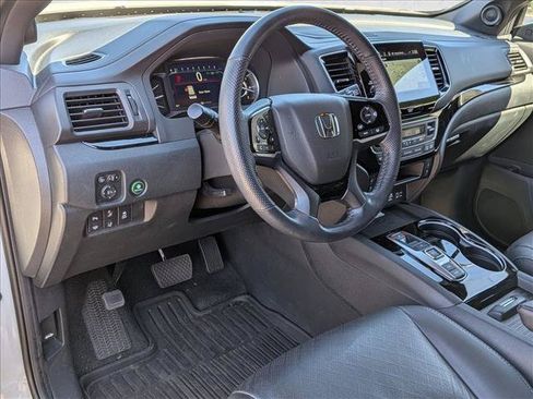 Used 2023 Honda Passport Elite image 10