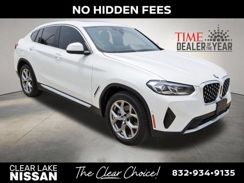 Used 2024 BMW X4 xDrive30i AWD/4WD image 9