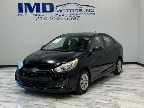 Used 2016 Hyundai Accent SE image 1