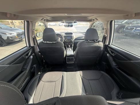 Used 2022 Subaru Forester Premium w/ Popular Package #1 image 10