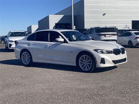 Certified 2023 BMW 330e w/ Driving Assistance Package image 5
