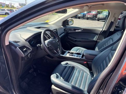 Used 2024 Ford Edge SEL w/ Sport Appearance Package AWD/4WD image 12
