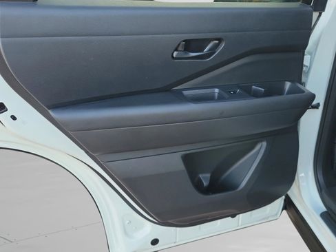 Certified 2024 Nissan Pathfinder Rock Creek image 10