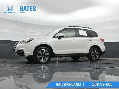 Used 2018 Subaru Forester 2.5i Premium AWD/4WD image 41