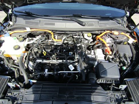 Used 2025 Lincoln Corsair Grand Touring w/ Equipment Group 301A AWD/4WD image 43