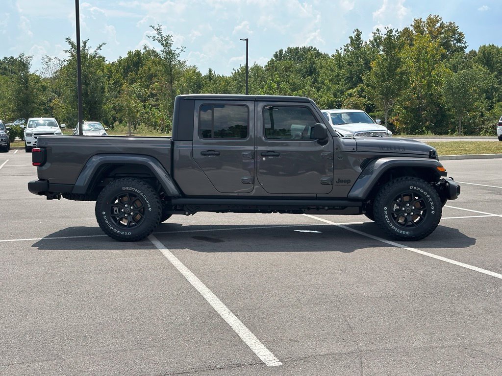 New 2026 Jeep Gladiator Sport AWD/4WD image 8