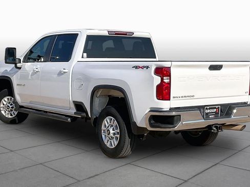 Used 2023 Chevrolet Silverado 2500 LT AWD/4WD image 11