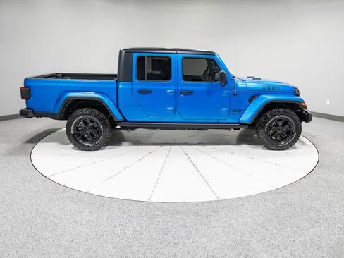 Used 2021 Jeep Gladiator Sport AWD/4WD image 33