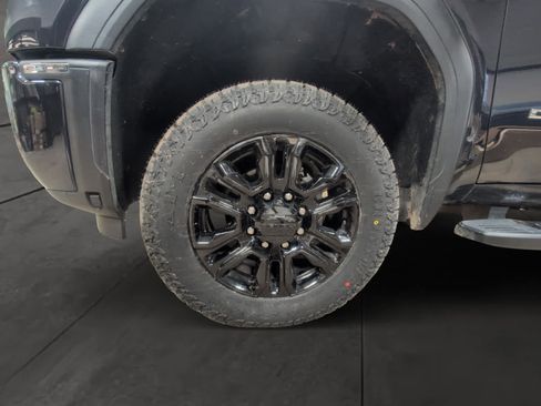 Used 2024 GMC Sierra 2500 Denali w/ Denali Reserve Package image 14