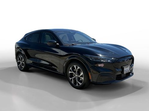 Certified 2023 Ford Mustang Mach-E Premium RWD image 7