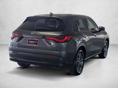 New 2026 Honda HR-V LX image 2