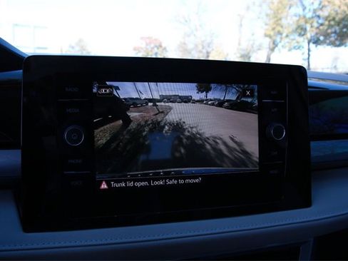 Certified 2025 Volkswagen Taos SEL image 22