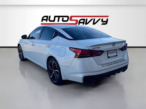 Used 2023 Nissan Altima 2.5 SR image 5