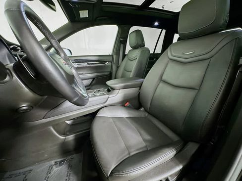 Used 2024 Cadillac XT6 Premium Luxury image 12