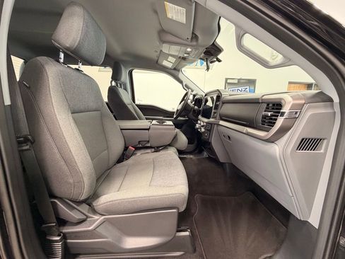Used 2025 Ford F150 XLT w/ Equipment Group 301A Standard image 17