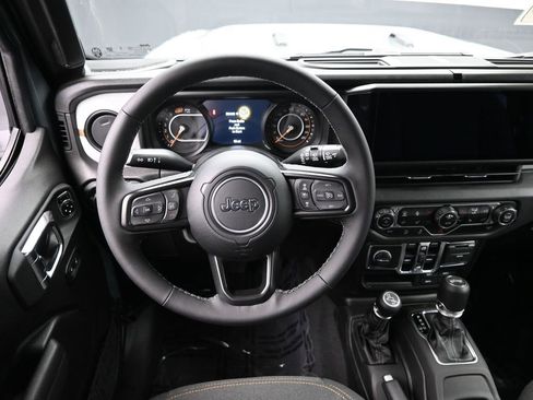 New 2025 Jeep Wrangler Sport S image 22