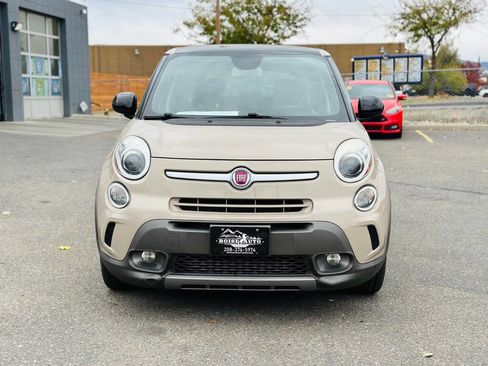 Used 2014 FIAT 500L Trekking w/ Popular Equipment Group image 2