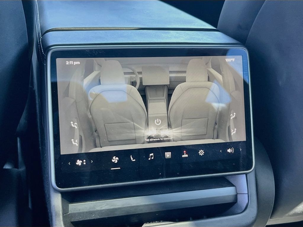 Used 2025 Tesla Model 3 Long Range RWD image 26