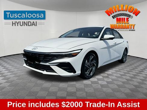 Used 2024 Hyundai Elantra Limited FWD image 8