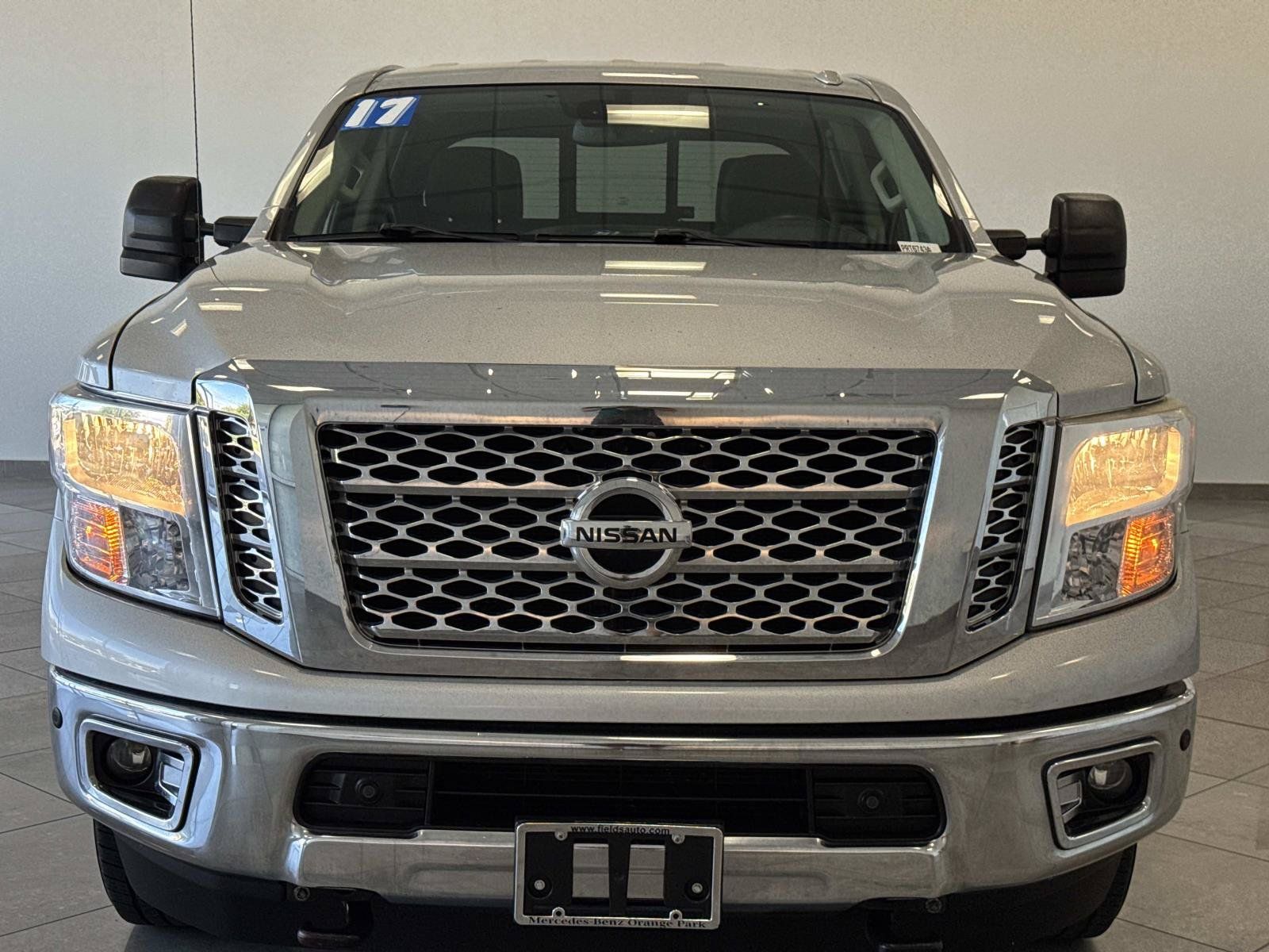 Used 2017 Nissan Titan SV AWD/4WD image 29