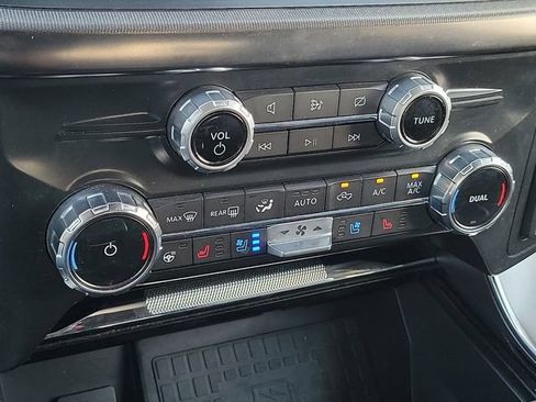 Used 2022 Ford F150 Platinum w/ Equipment Group 701A High AWD/4WD image 27
