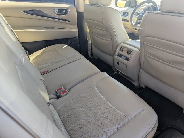 Used 2017 INFINITI QX60 FWD w/ Premium Plus Package image 9