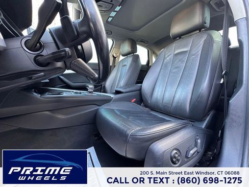 Used 2017 Audi A4 2.0T Premium image 10