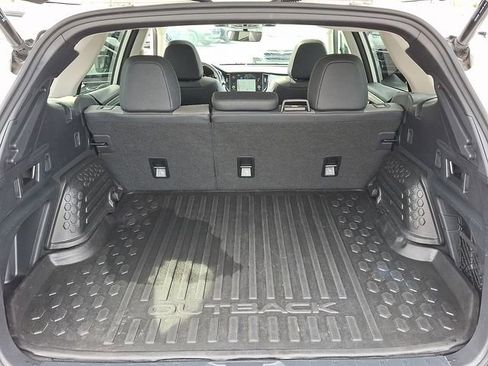 Used 2023 Subaru Outback Onyx Edition image 30