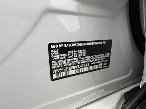 Used 2023 BMW i7 xDrive60 AWD/4WD image 22