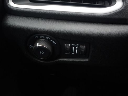 New 2026 Chrysler Pacifica Select image 59