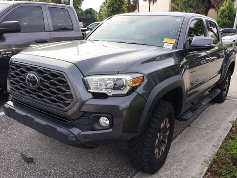 Used 2021 Toyota Tacoma TRD Off-Road AWD/4WD image 2