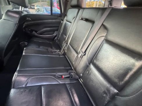 Used 2019 Chevrolet Tahoe LT image 23