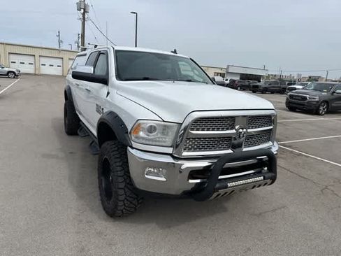 Used 2014 RAM 2500 Laramie image 22