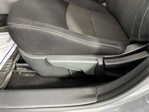 Used 2020 Nissan Sentra SV FWD image 25