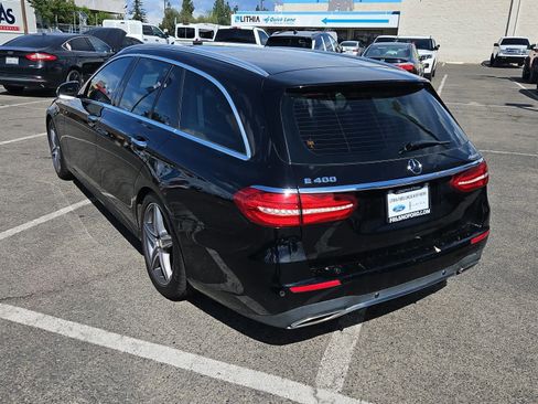 Used 2017 Mercedes-Benz E 400 4MATIC Wagon image 6