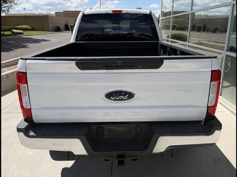 Used 2019 Ford F250 XL w/ STX Appearance Package AWD/4WD image 7