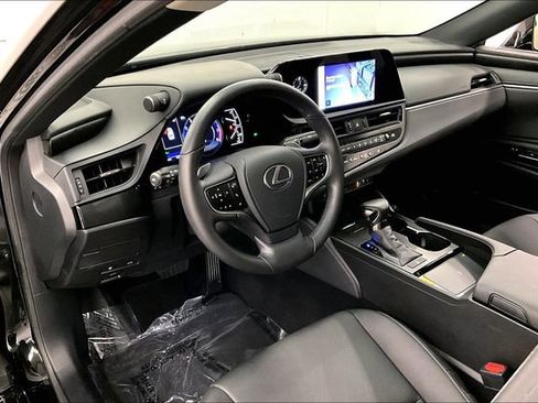 Used 2024 Lexus ES 350 w/ Premium Package image 15