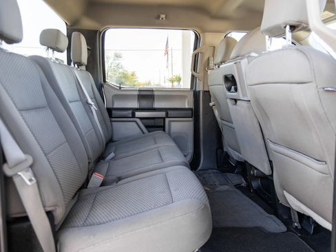 Used 2018 Ford F150 XLT image 18