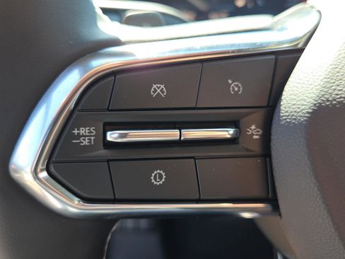 New 2026 Chevrolet Traverse Z71 image 17